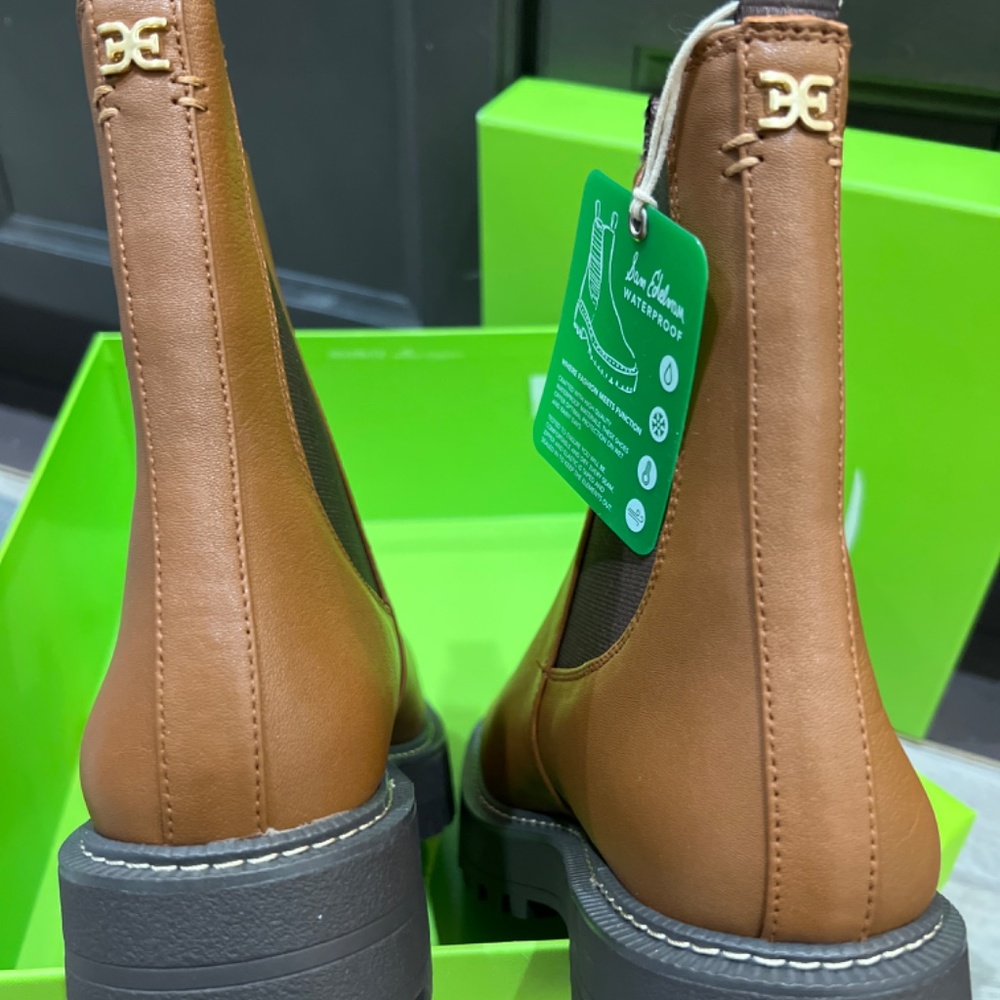 NEW IN BOX $180 Sam Edelman Waterproof Laguna  Chelsea Boot Tawny Brown 8.5 - Picture 4 of 5